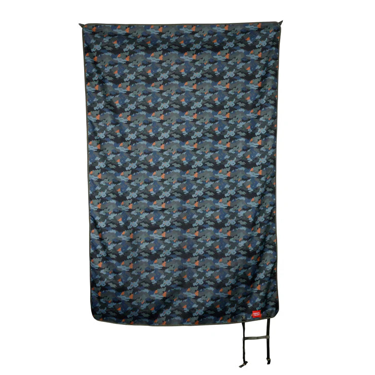 Grand Trunk Meadow Mat - Large Urban Camo